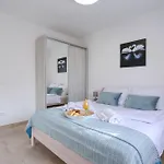 Bonaca With Jacuzzi Privlaka (Zadar)