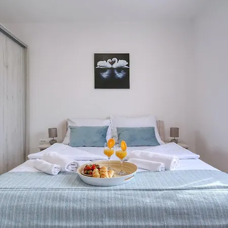 Daire Bonaca With Jacuzzi Privlaka (Zadar)