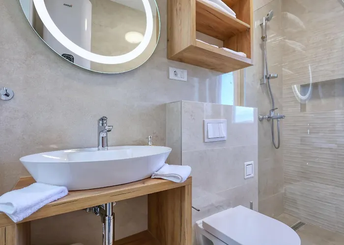 Apartmán Bonaca With Jacuzzi Privlaka (Zadar)